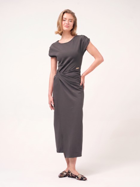 Vestido comprido de malha cruzado