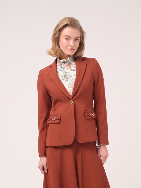 Blazer com aplicações nos bolsos Blazer com aplicações nos bolsos